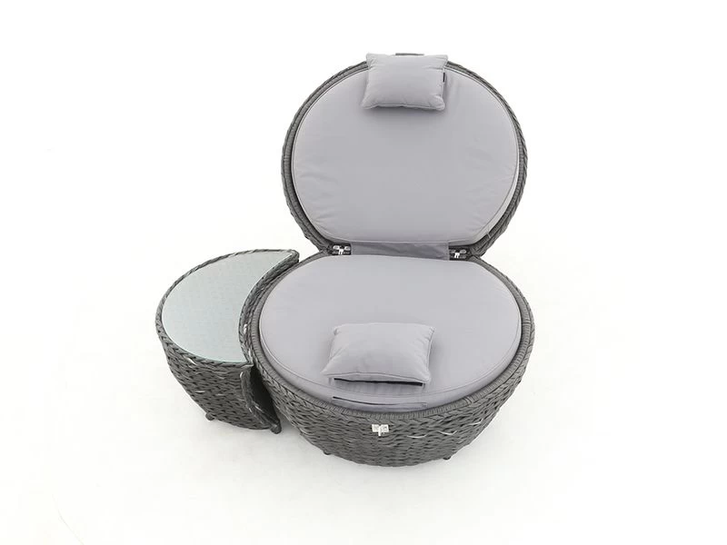 Midnight Montana Magic Apple Day Bed 12 Midnight Montana Magic Apple Day Bed - Image 10