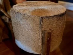 Goat Four-Legged Stool -Garden Comfort Shop 11 1