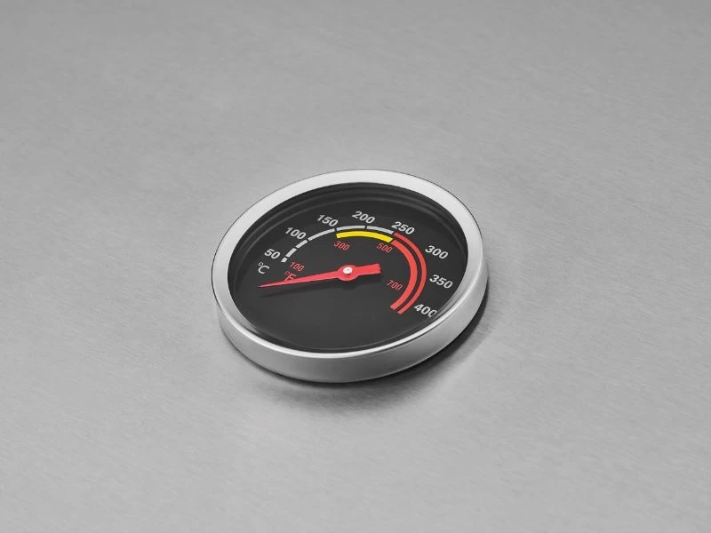 Beefeater 5-Burner Barbeque 6 Beefeater 5-Burner Barbeque - Image 4