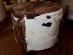 Goat Four-Legged Stool -Garden Comfort Shop 1 8