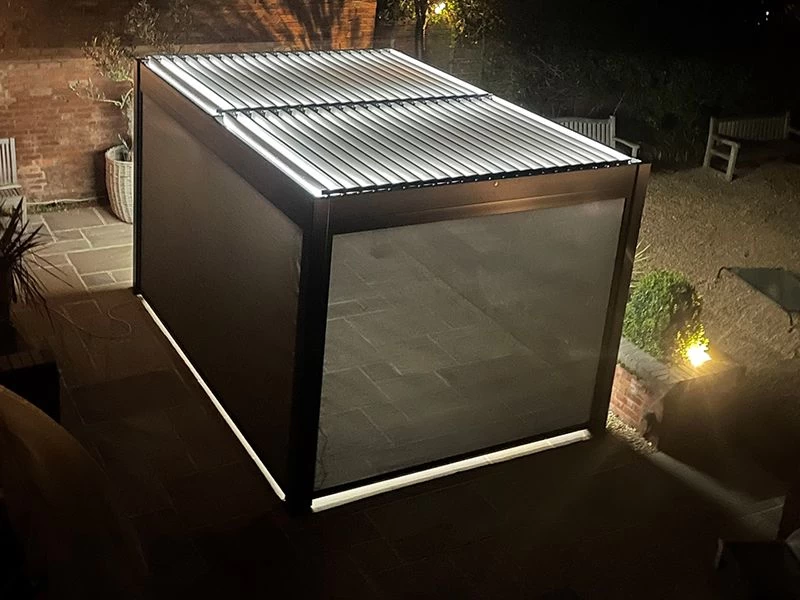 Eclipse 3 X 4m LED Motorised Pergola | Free Standing 4 Eclipse 3 X 4m LED Motorised Pergola | Free Standing - Image 2