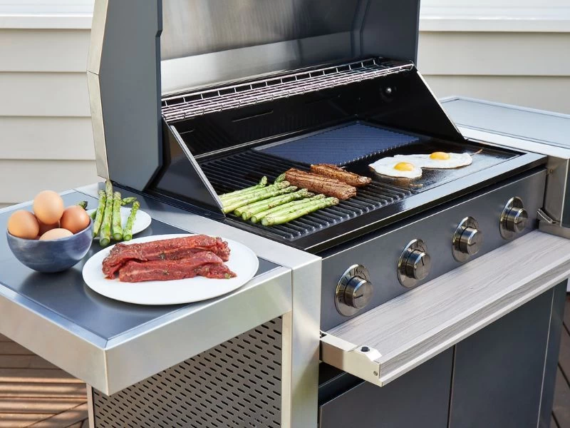 Beefeater 4-Burner Barbeque 16 Beefeater 4-Burner Barbeque - Image 14