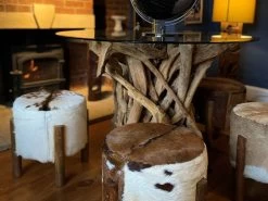 Goat Four-Legged Stool -Garden Comfort Shop 5 2 1