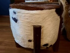 Goat Four-Legged Stool -Garden Comfort Shop 6 2 1