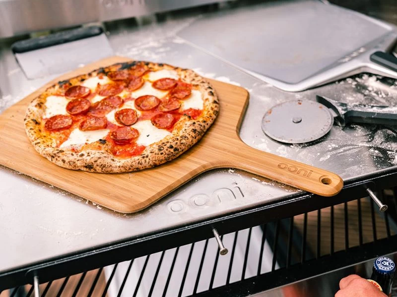 16" Bamboo Pizza Peel | Ooni Range 11 16" Bamboo Pizza Peel | Ooni Range - Image 9