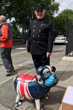 Winston The Bull Dog 16 Winston The Bull Dog -Garden Comfort Shop bd 1