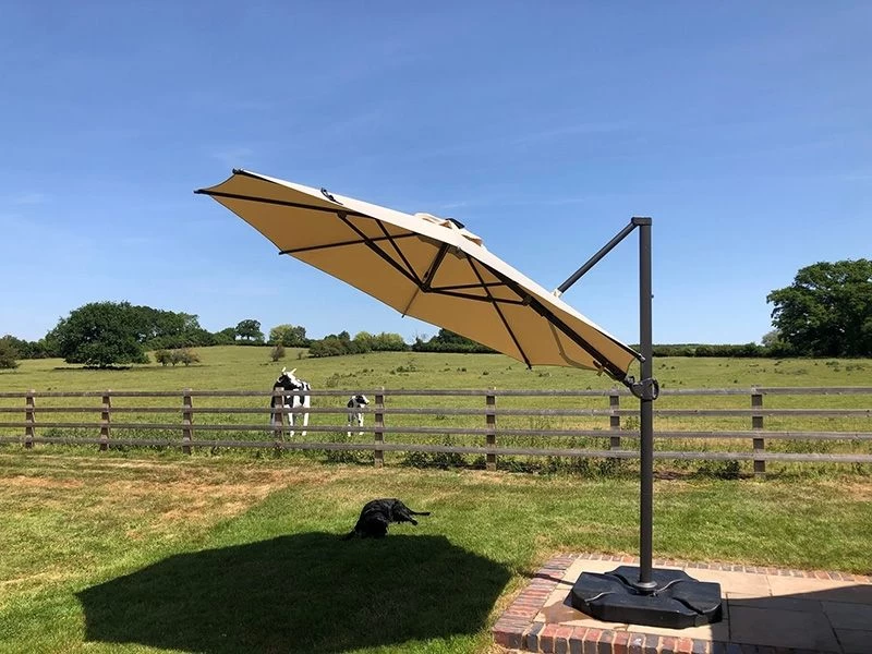 Calypso LED Parasol 3.5M Diameter 13 Calypso LED Parasol 3.5M Diameter - Image 11