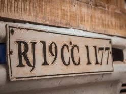 Indian Ambassador Car Bench 11 Indian Ambassador Car Bench -Garden Comfort Shop car bench rezided 3