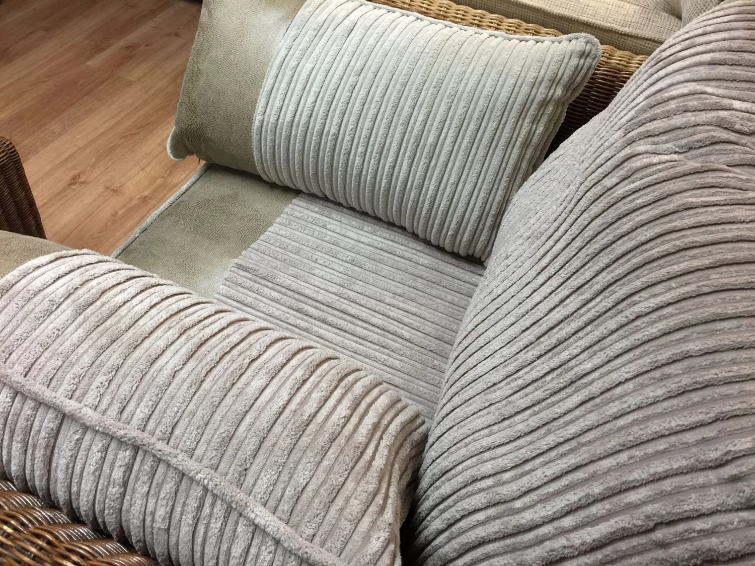 MGM Chester Armchair 10 MGM Chester Armchair - Image 8