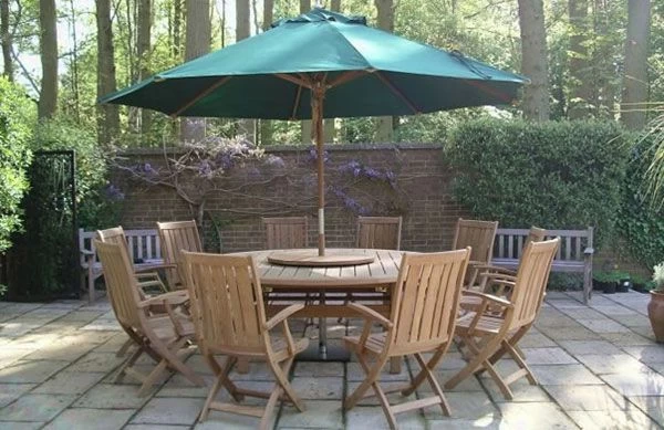 Chunky Malvern Teak Table - 1.5m Diameter | FSC® Certified 4 Chunky Malvern Teak Table - 1.5m Diameter | FSC® Certified - Image 2