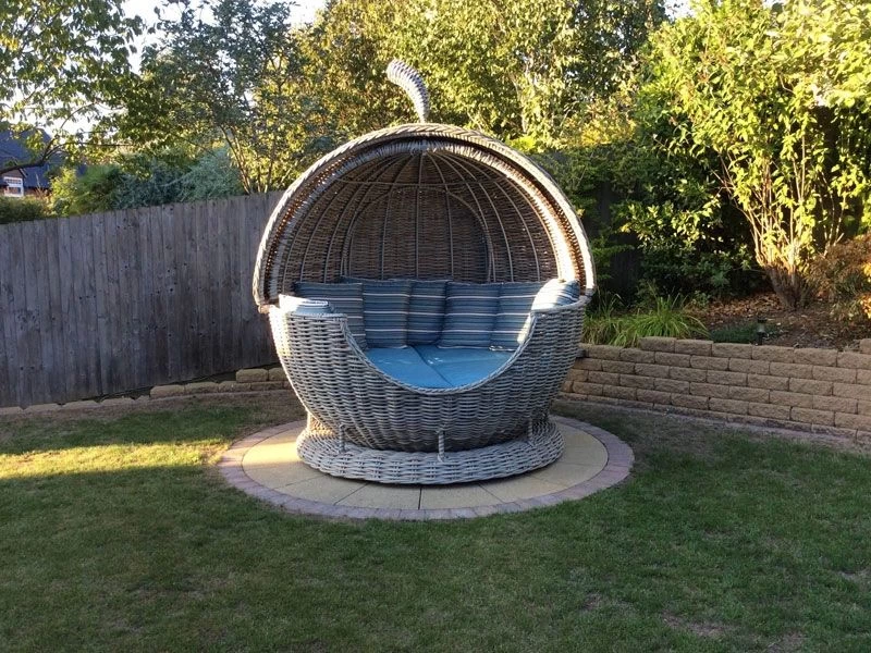 Fiji Apple Day Bed - Ex Display 21 Fiji Apple Day Bed - Ex Display - Image 19