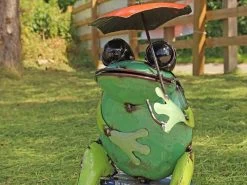 Sitting Frog With Umbrella 13 Sitting Frog With Umbrella -Garden Comfort Shop img 6908e