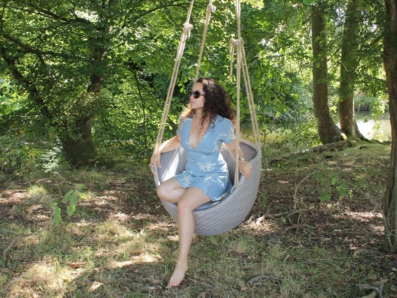 Meteor Hanging Chair 5 Meteor Hanging Chair - Image 3