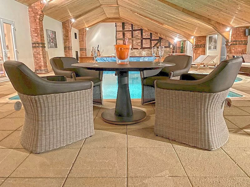 London 4 Chair Round Dining Set 4 London 4 Chair Round Dining Set - Image 2