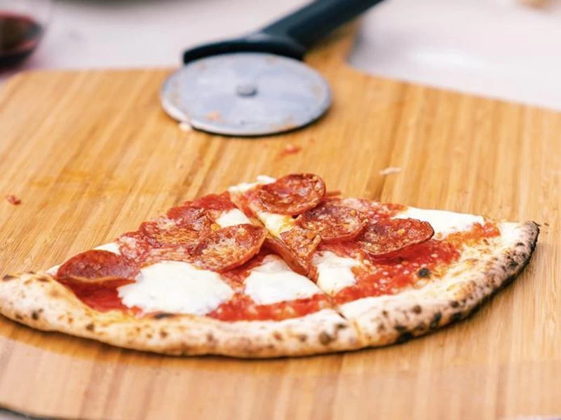 16" Bamboo Pizza Peel | Ooni Range 9 16" Bamboo Pizza Peel | Ooni Range - Image 7