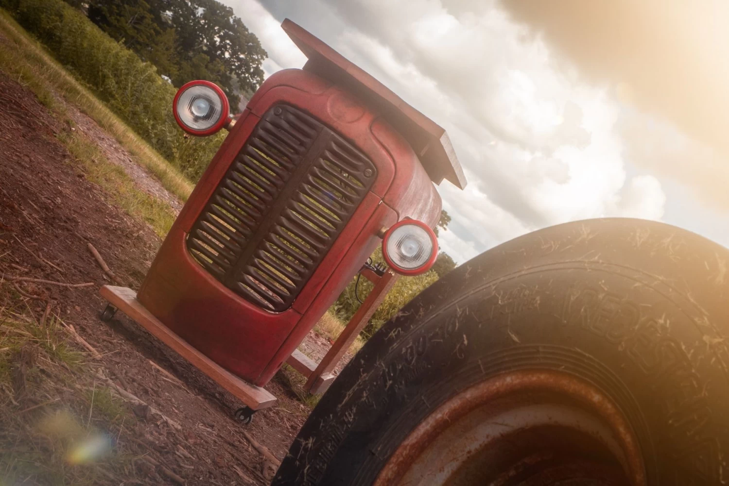 Indian Tractor Table 12 Indian Tractor Table - Image 10
