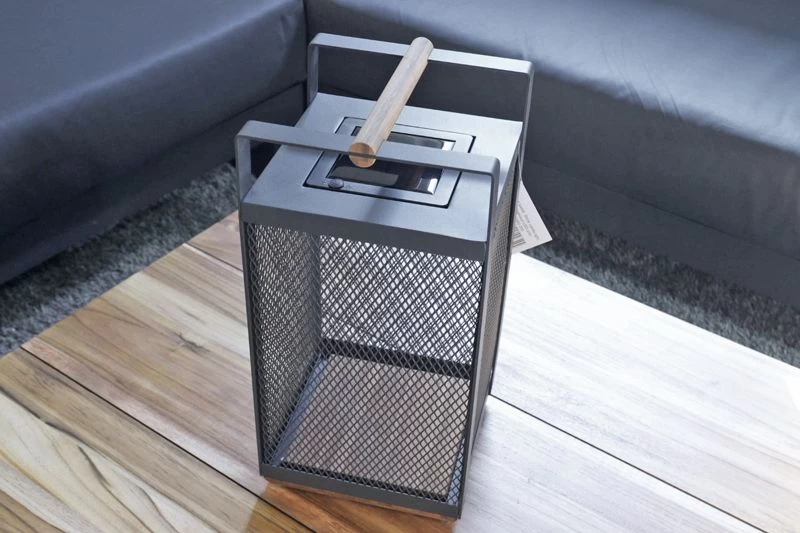 Shine LED Solar Lantern | LIFE Range 5 Shine LED Solar Lantern | LIFE Range - Image 3