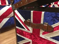 Union Jack Trunk -Garden Comfort Shop photo 20 03 2021 16 18 41