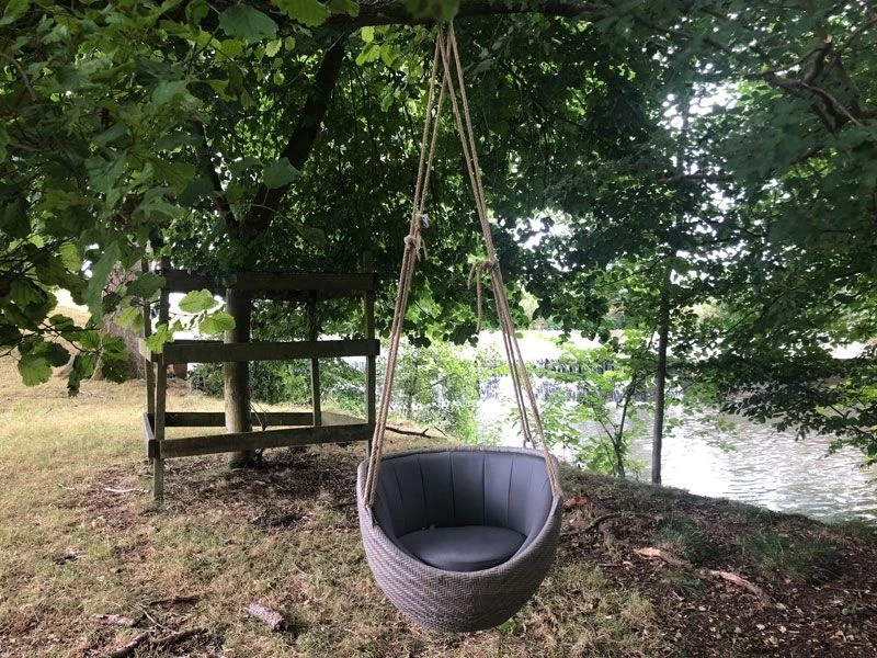 Meteor Hanging Chair 7 Meteor Hanging Chair - Image 5