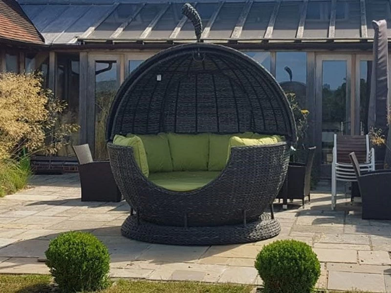 Midnight Montana Apple Day Bed 8 Midnight Montana Apple Day Bed - Image 6