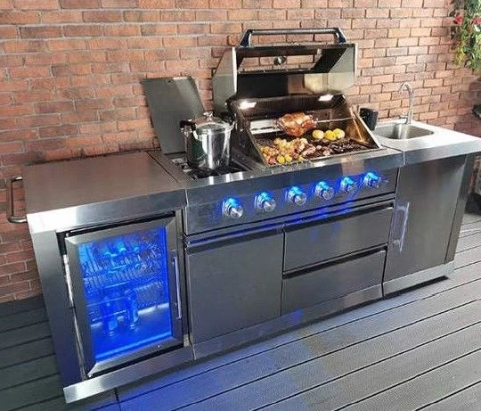 Premium Six Burner Kitchen BBQ | Ex Display 5 Premium Six Burner Kitchen BBQ | Ex Display - Image 3