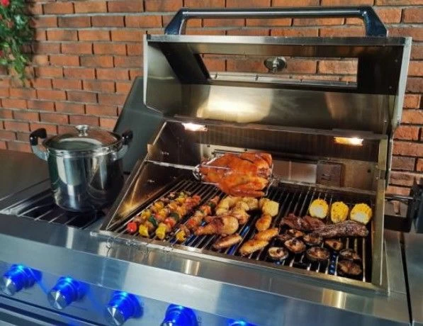 Premium Six Burner Kitchen BBQ | Ex Display 6 Premium Six Burner Kitchen BBQ | Ex Display - Image 4