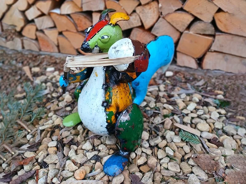 Simon The Slingshot Squirrel 5 Simon The Slingshot Squirrel - Image 3