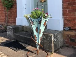 Singing In The Rain | Umbrella Stand -Garden Comfort Shop singing in the rain umbrella stand 2 xl