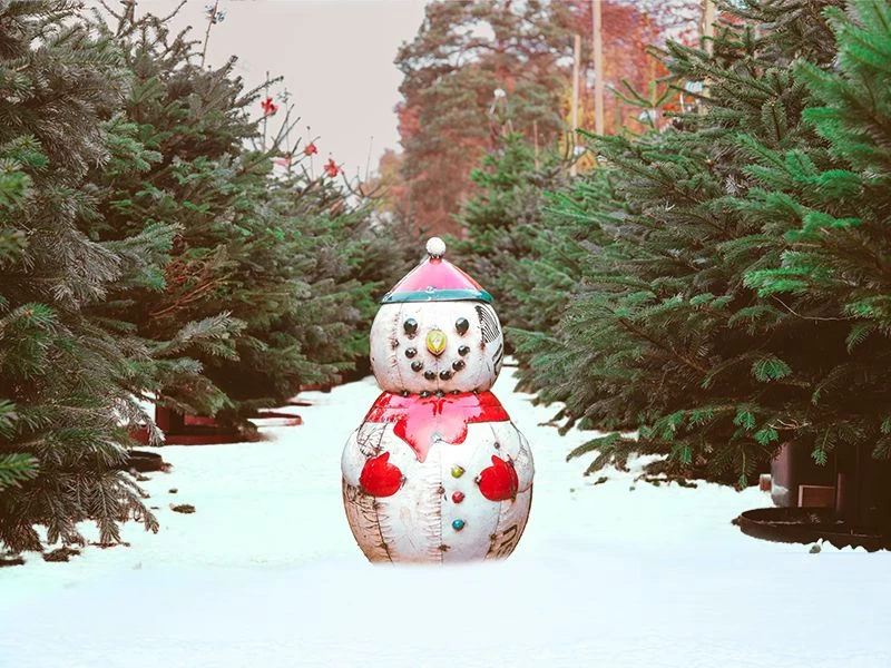 Festive Snowman Sculpture Large 4 Festive Snowman Sculpture Large - Image 2