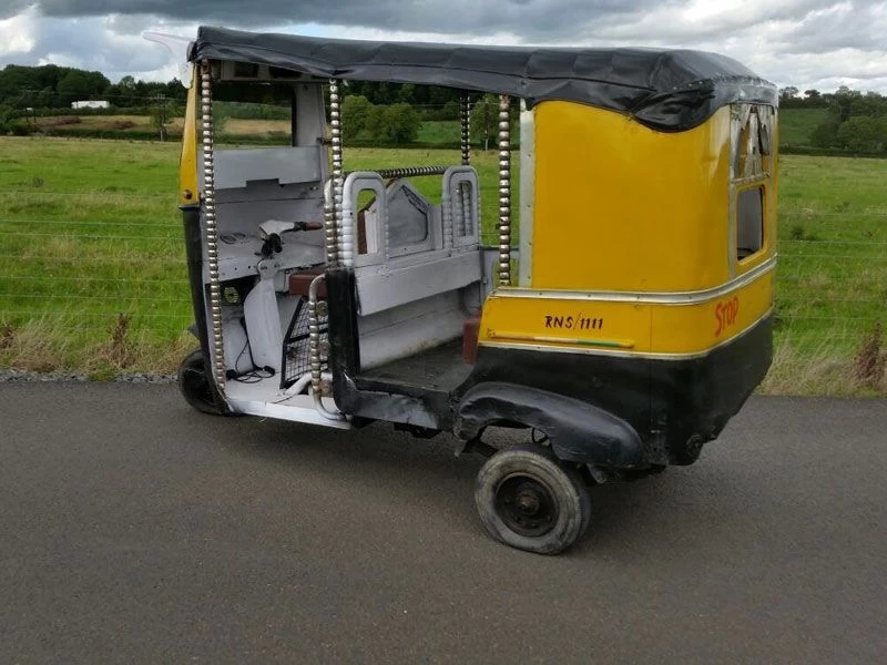 Tuk Tuk Bar | Add 2 Free Stools! 9 Tuk Tuk Bar | Add 2 Free Stools! - Image 7