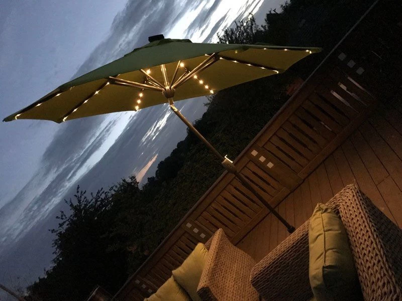 Verona Parasol With USB Charger & LED Lights 5 Verona Parasol With USB Charger & LED Lights - Image 3
