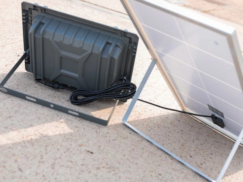 RGB Solar Floodlight 20 RGB Solar Floodlight - Image 18