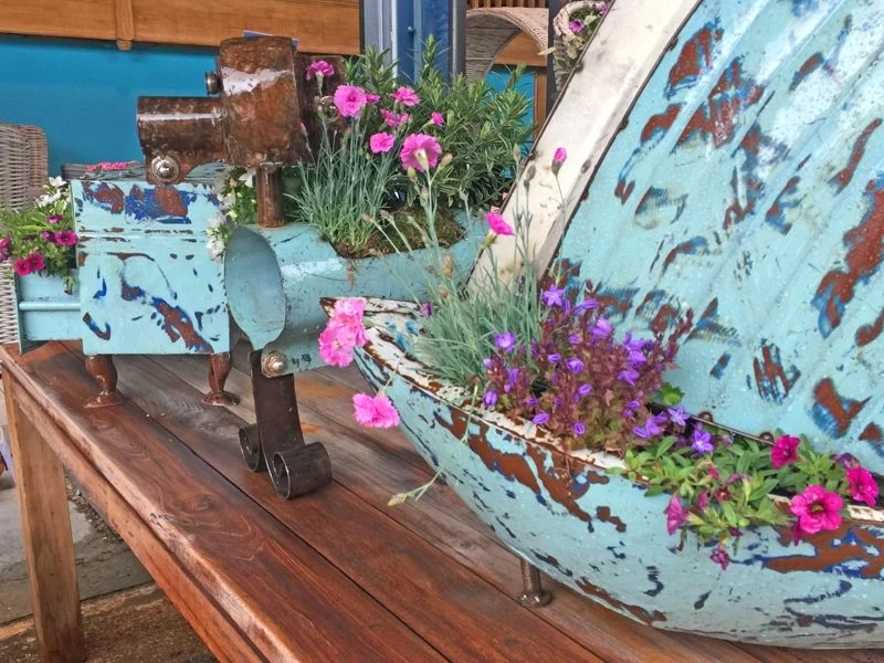 Yuki The Dog Triple Planter 9 Yuki The Dog Triple Planter - Image 7